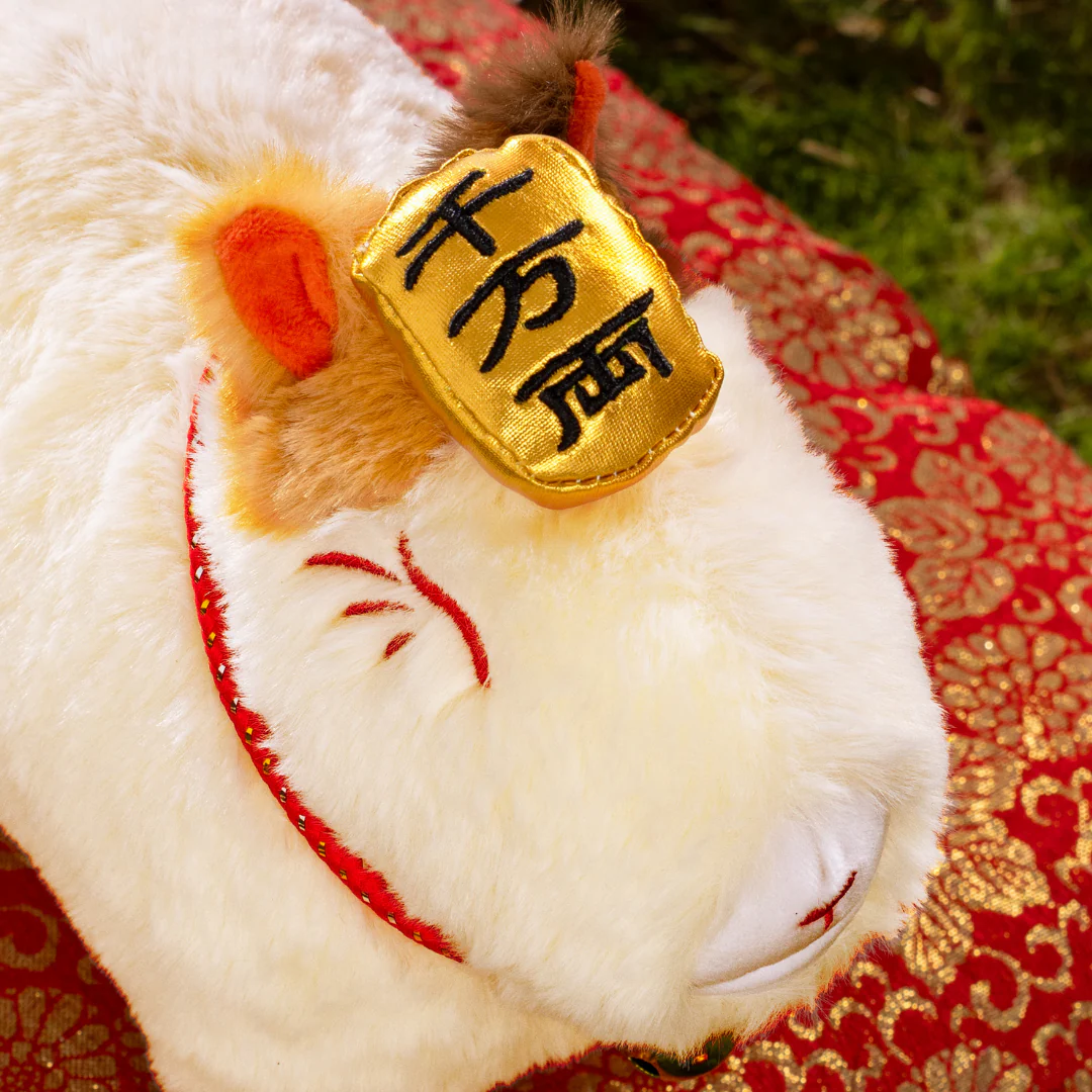 Lucky Cat Capybara Plushie 🧧 - Image 3